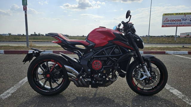 MV Agusta Dragster 800 Rosso 75 Anniversario limited eddition