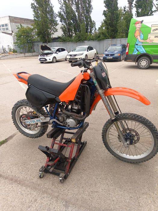 Cross Ktm LC4 500