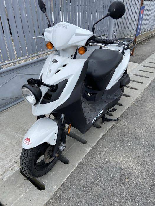 Scuter kymco agility 50 cm benzina .4 timpi injectie 2019 acte germani