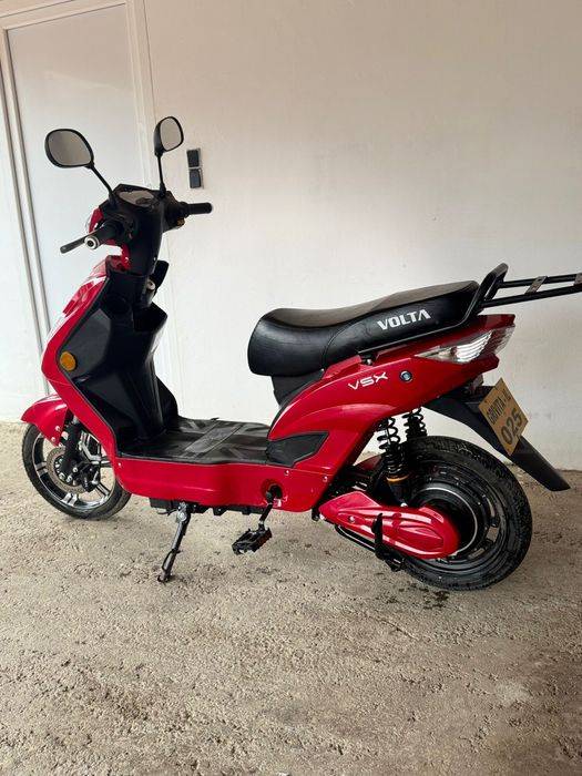 Vând scuter electric Volta vsx