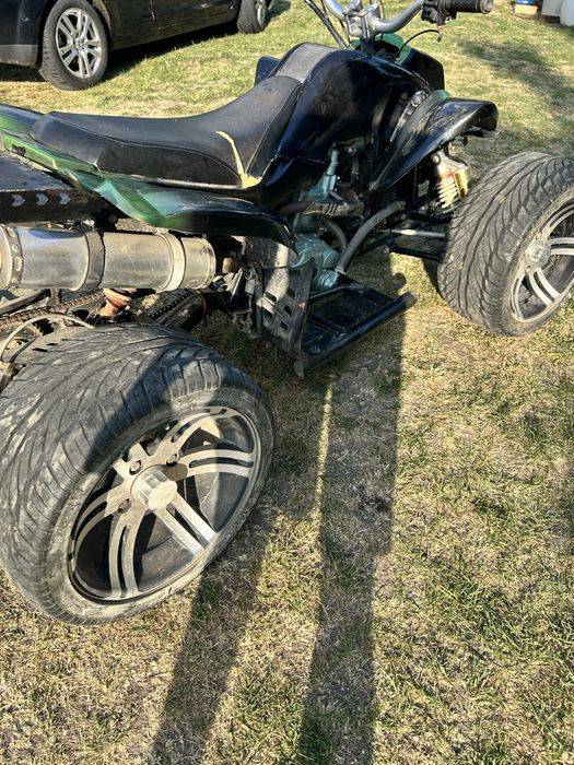 vând  atv de 250