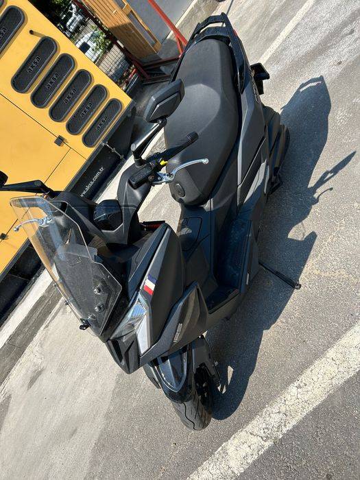Vând Kymko Dink R 125