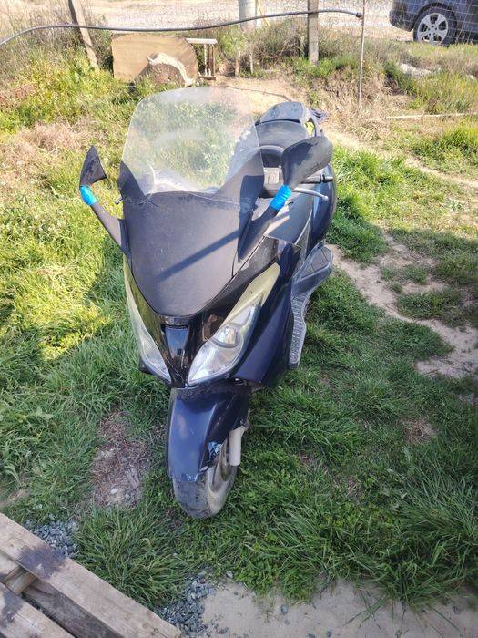 Scuter nefunctional