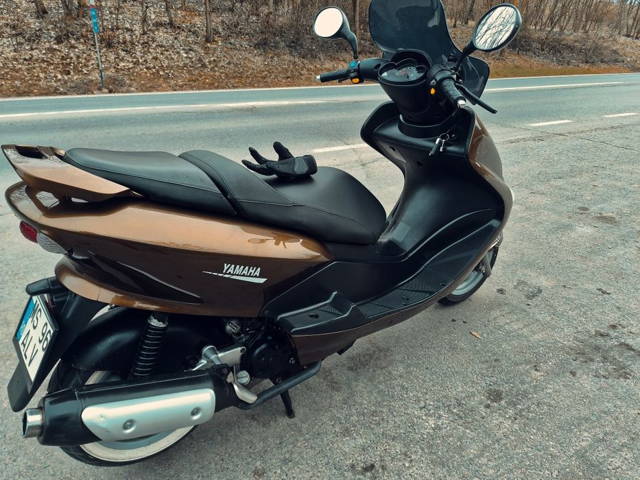 Yamaha Majesty 125