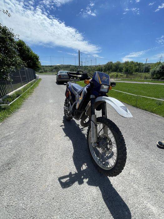 Enduro 125 2t Aprilia ETX vand/schimb cu masina