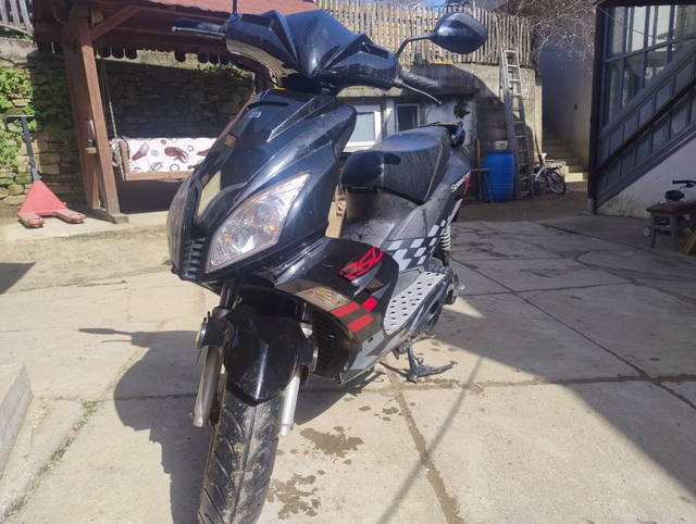 Scuter 70cc Întreținut