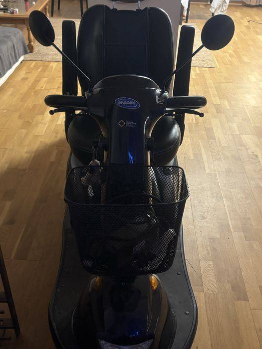 Scuter comet Invacare 10/10