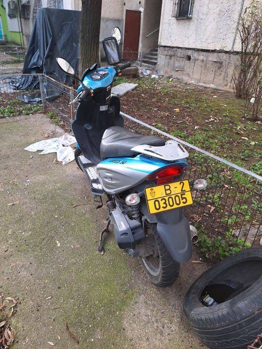 Moto scuter Huatian