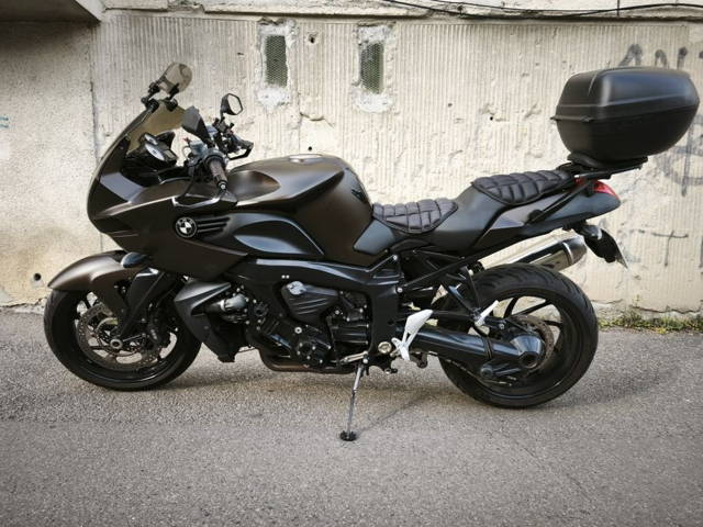 Vând BMW k 1200r