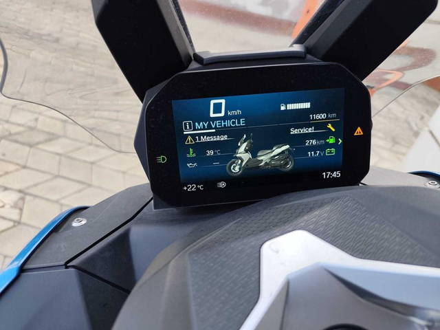 SCUTER bmw c400x