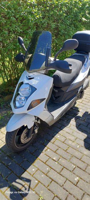Scuter 125cc 12cp.cu ABS
