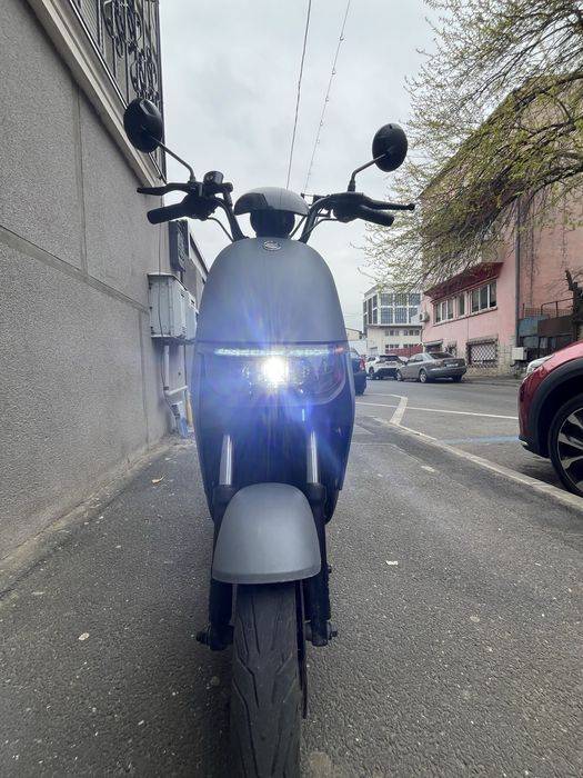 Vand Scuter Electric fara permis impecabil