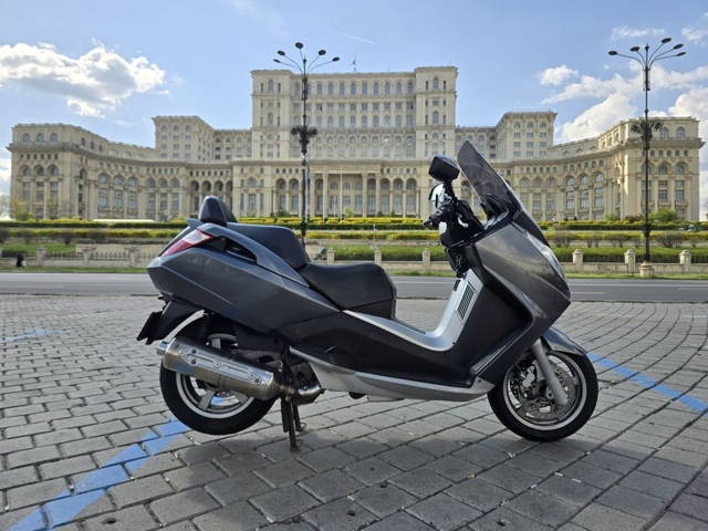 Maxiscuter Peugeot Satelis 400 Premium 2012 | Top Speed 175km/h | A2