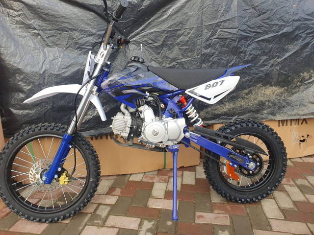 Vând cross-uri 125cc noi