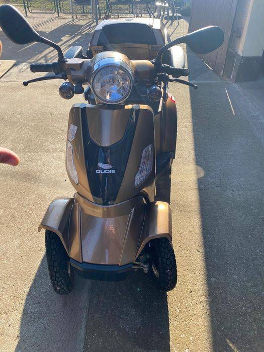Scuter electric patru roti CL-30