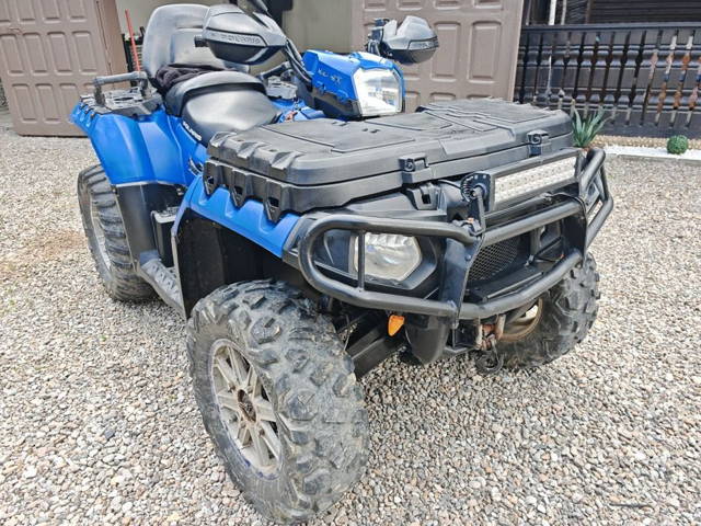 Polaris 550 EPS Touring EFI