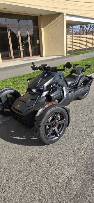 can am spyder 2019