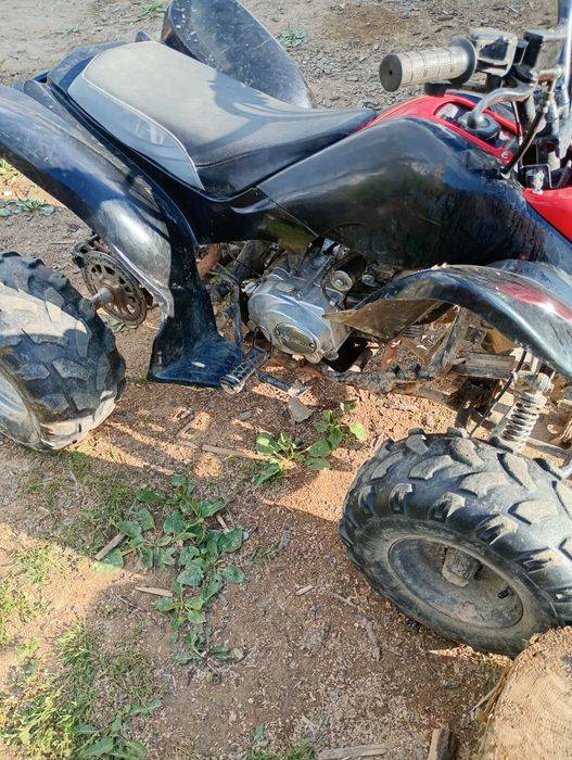 ATV 125cc pornește împins