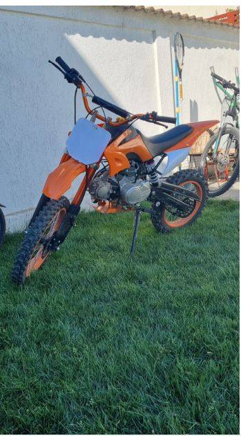 Motocicleta enduro 125cc de copii