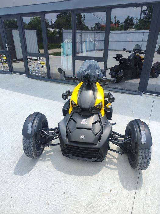 Cam am Ryker 900 cm.  6500 km
