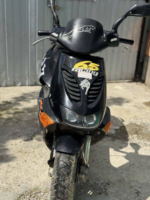 Scuter Aprilia 80