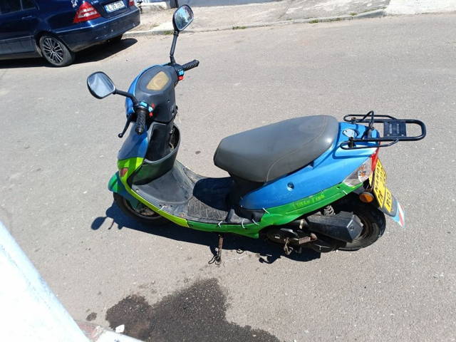Vând scuter gy6 perfect functional