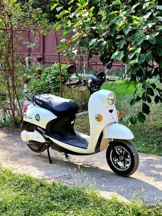 Scuter electric fara permis VOLTA VS2 2023 25km  similar VESPA