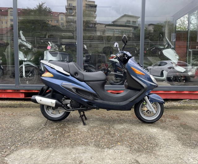 Scuter Italjet Millenium 125 cc 10.000 km