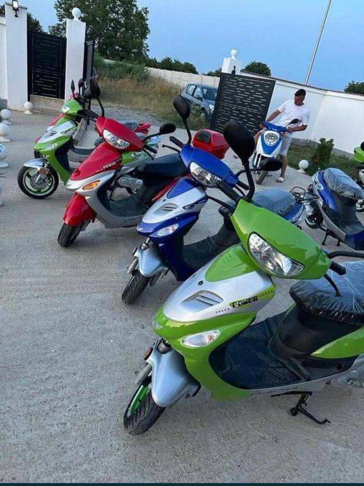 Vand scutere 50 cc
