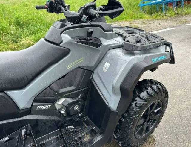 Atv can am outlander 1000