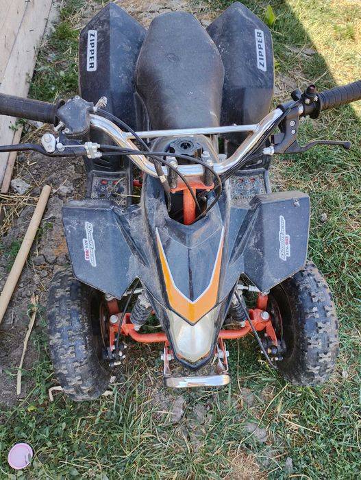 Vând ATV poker folosit foarte putin