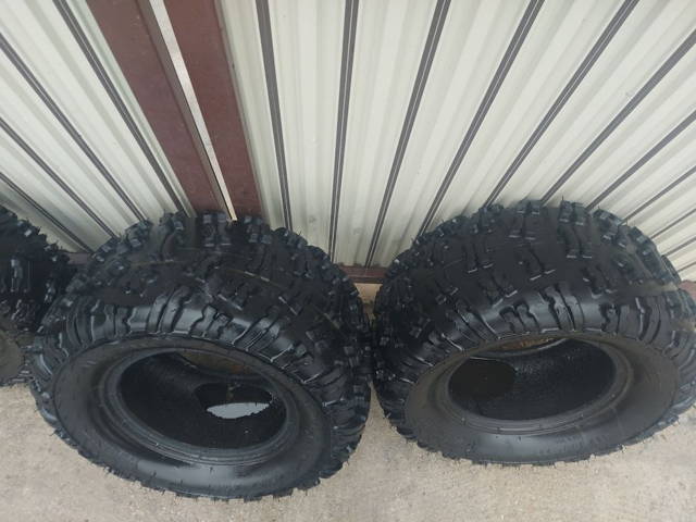 Cauciucuri atv Can am Renegate  ca noi Itp