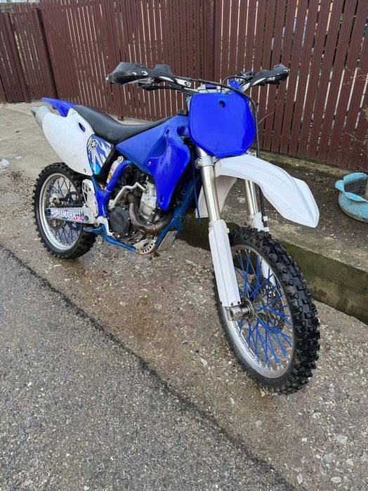 Vand Yamaha yzf 400 F/sau schimb cu 2t