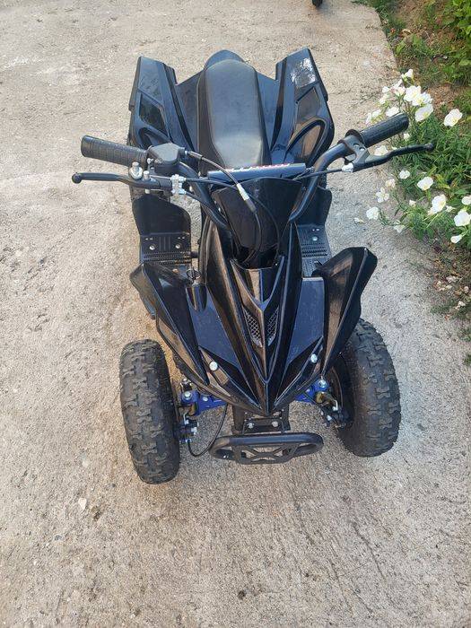 Vând atv 49 cc în stare impecabila