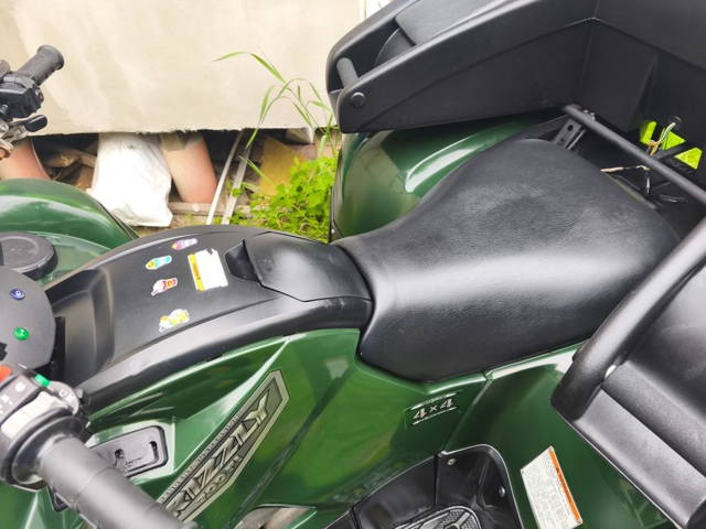 Lada ATV de dimensiune mare și spațioasă.