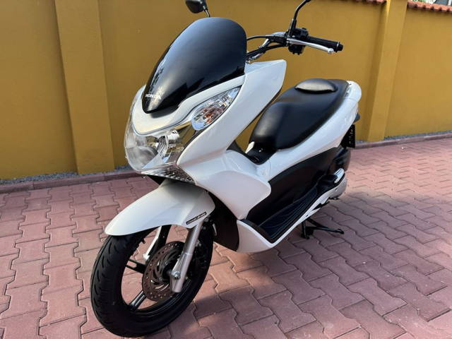 Honda PCX 125 alb perlat
