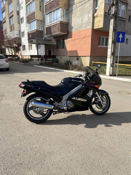 Vand motor Kawasaki Zzr 250 !!