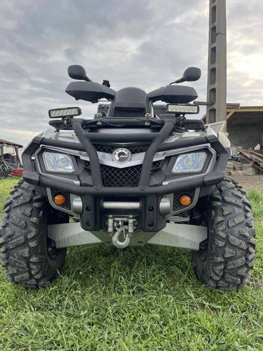 Can am outlander 800R