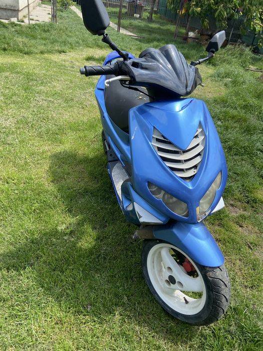 scuter peugeot speedifght