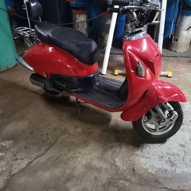 Scuter retro 49 cc cu toate actele valabile