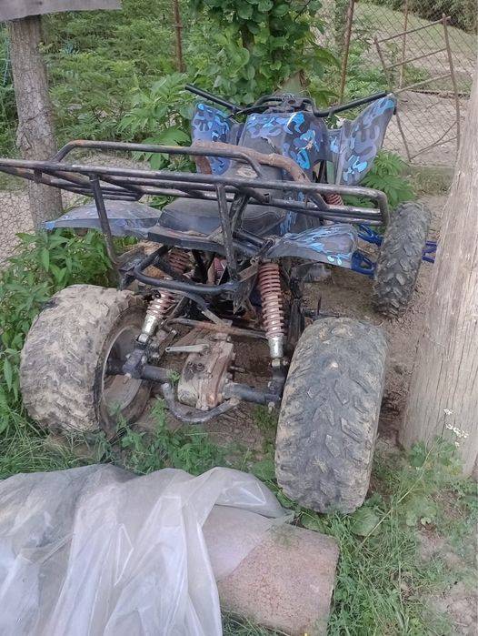 Vand atv 250 cmc complet,dezasamblat