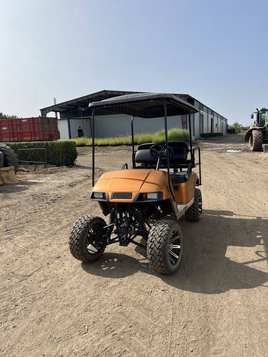 Masina electrica Golf marca Ezgo