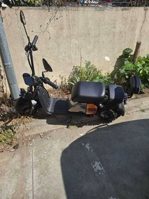 Scuter electric fara permis