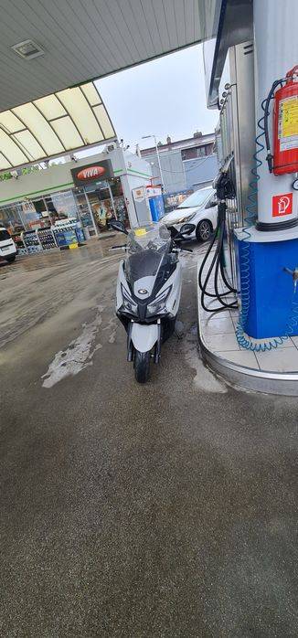 Vand scuter kymco x town 125i categoria B