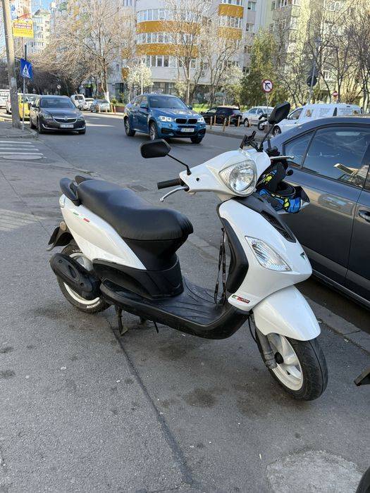 Piaggio Fly 50cc 4T