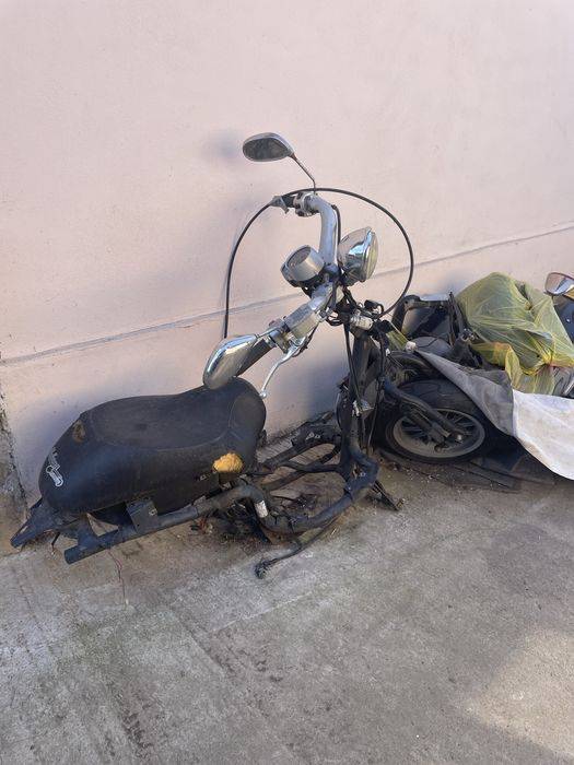 Aprilia Habana 49cc 2 timpi(pentru dezmembrat sau reparat)