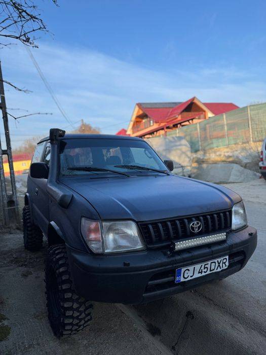 Toyota land cruiser j90