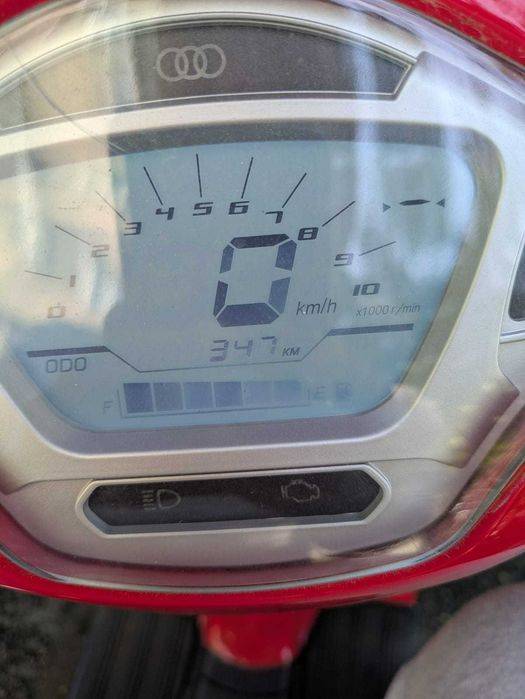 Scuter pe benzina de vanzare - PRET BUN !!!