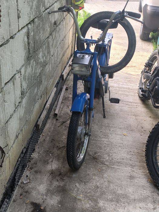 Vând Piaggio ciao