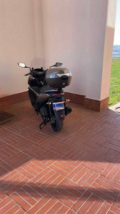 Scuter Kymco Skytown 125